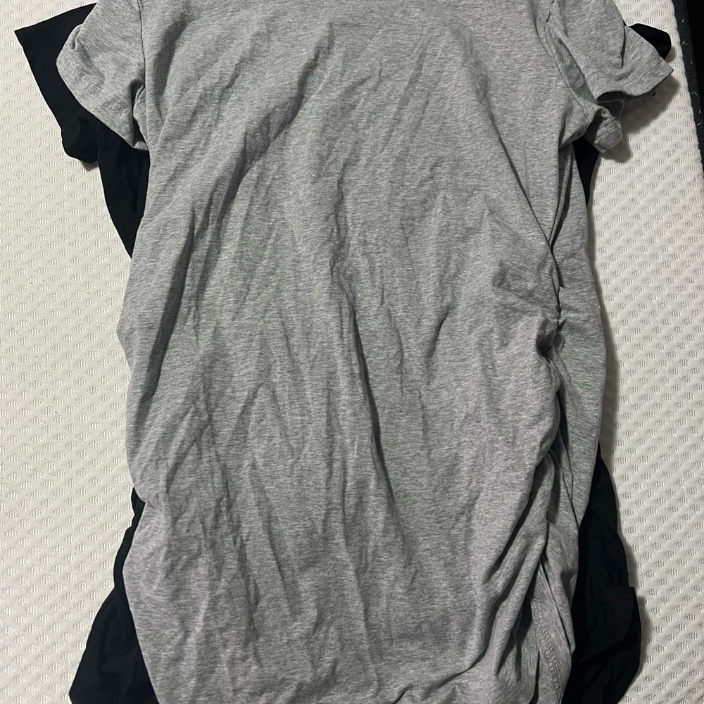 Bearsland Gray, Green, and Black Short Sleeve maternity Tees